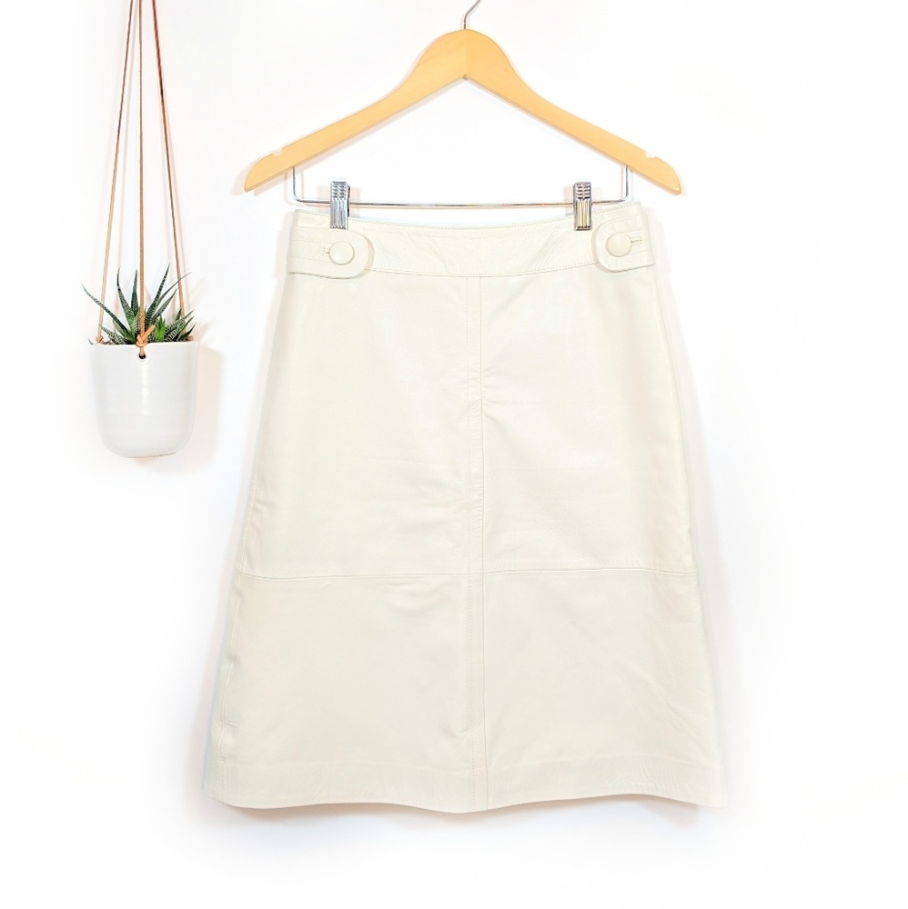 • banana republic • leather skirt